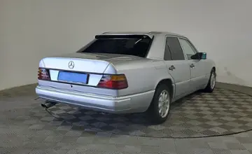 Mercedes-Benz W124 1991 года за 1 590 000 тг. в Алматы