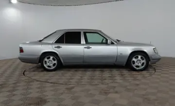 Mercedes-Benz E-Класс 1994 года за 2 190 000 тг. в Шымкент фото 4
