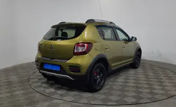 Renault Sandero 2015 года за 4 290 000 тг. в Алматы