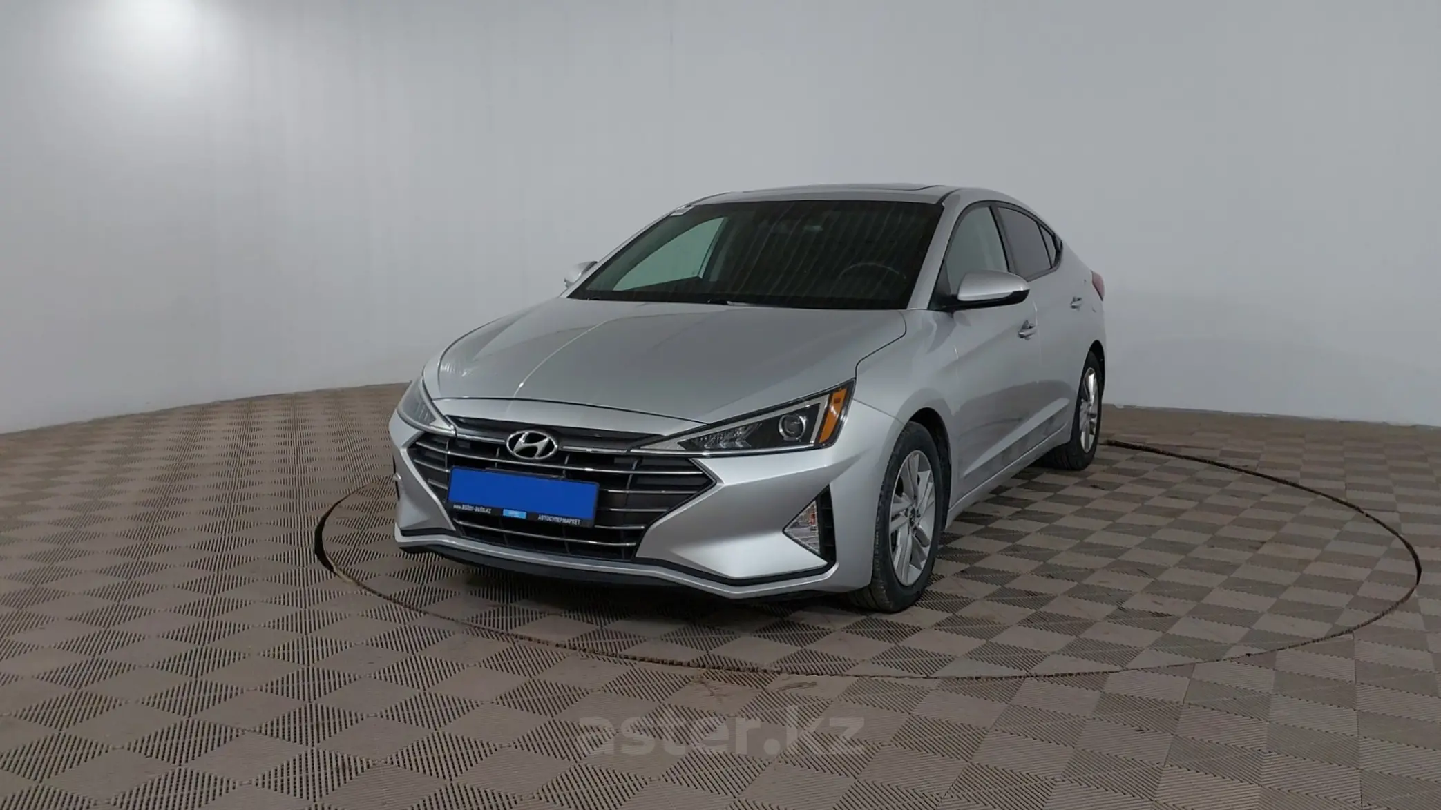 Hyundai Elantra 2019