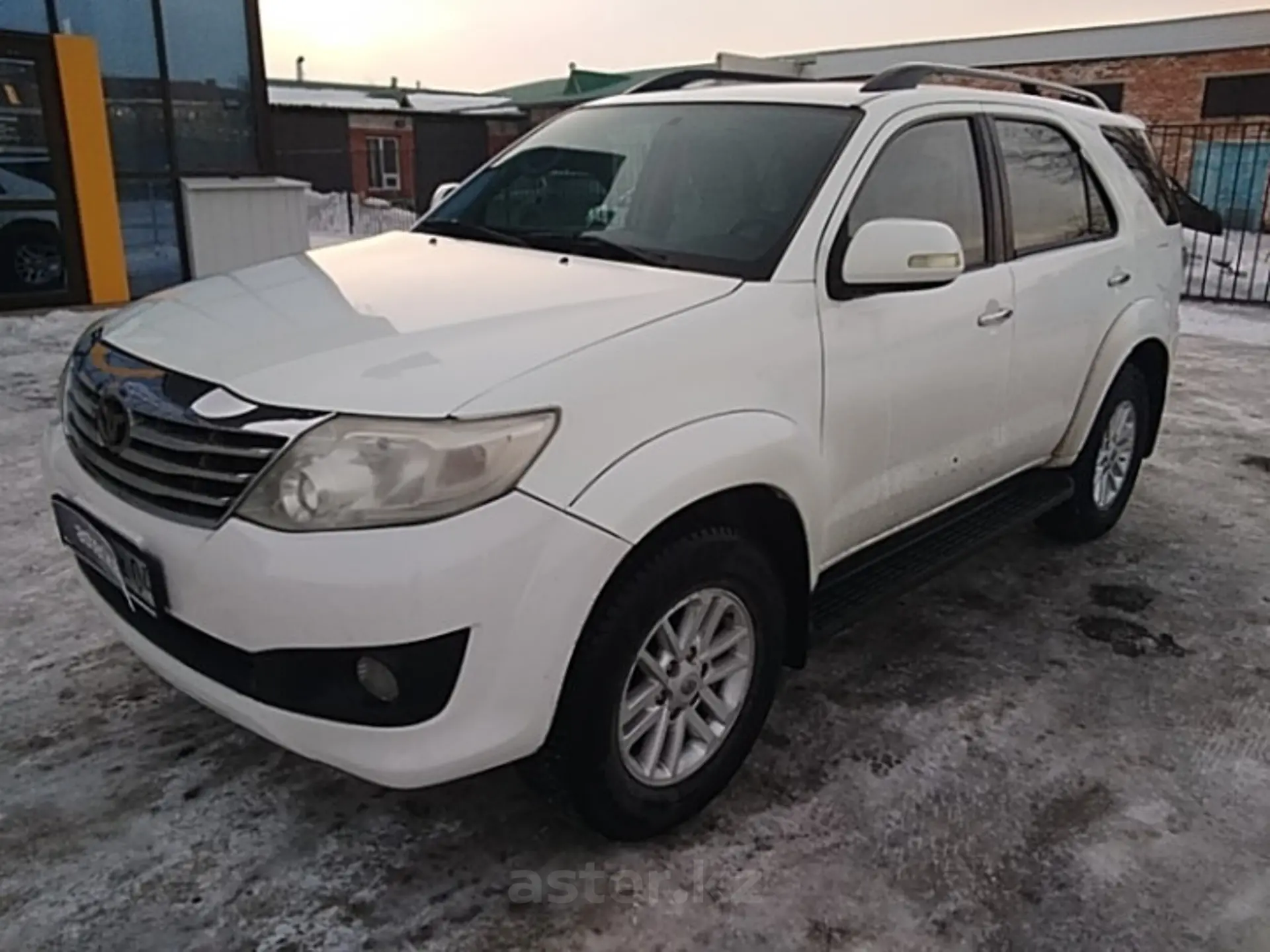 Toyota Fortuner 2014