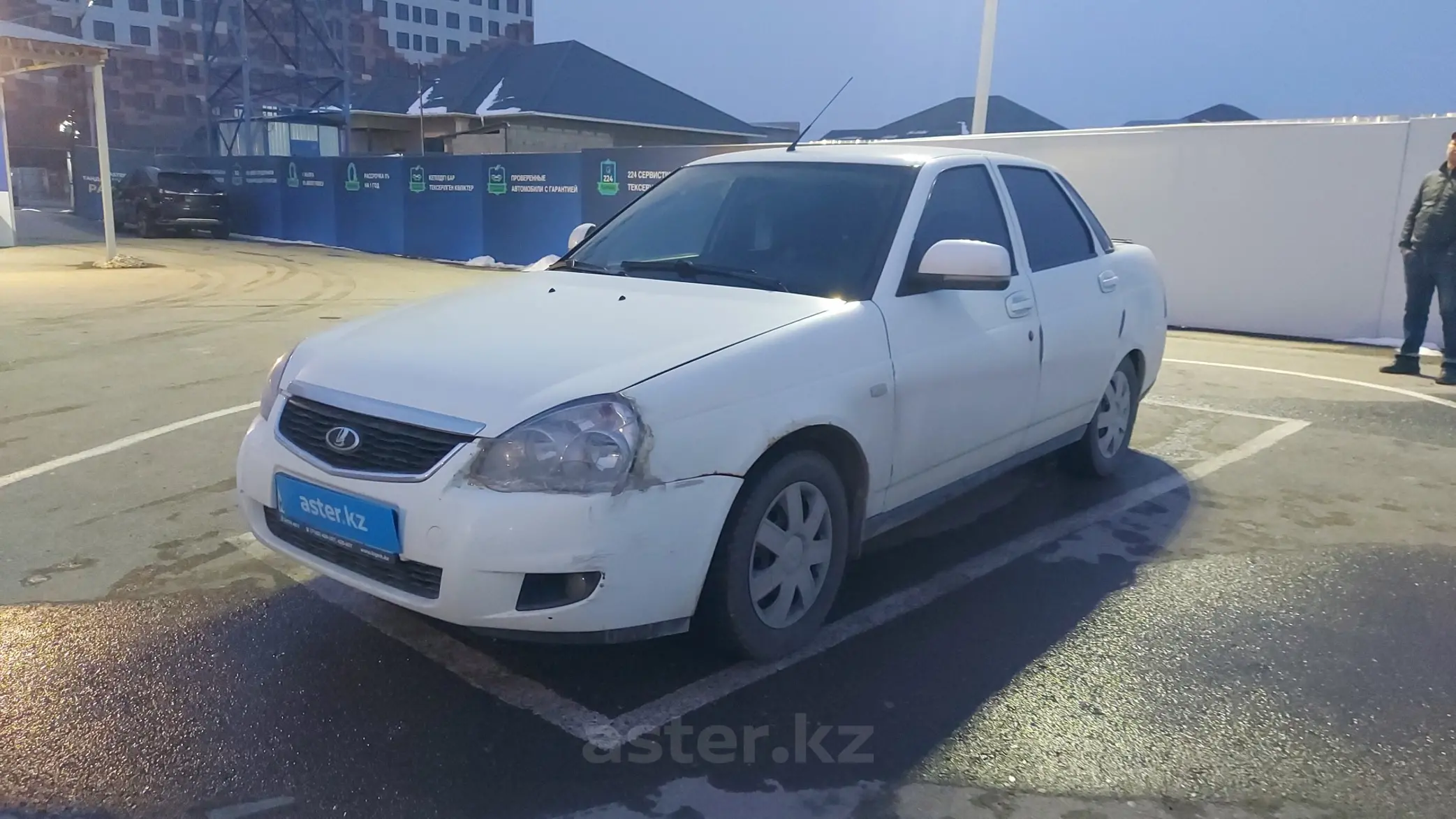 LADA (ВАЗ) Priora 2013