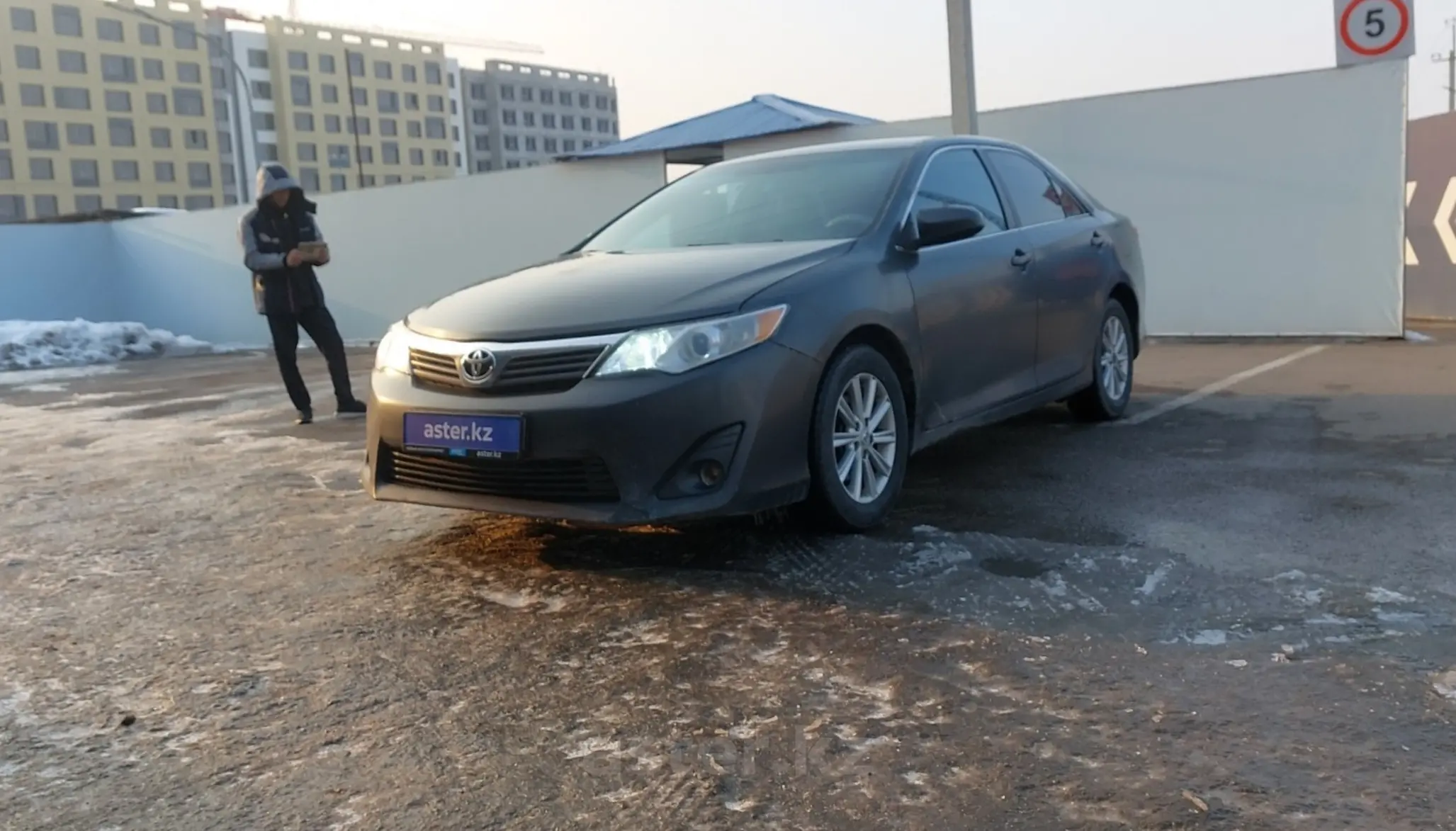 Toyota Camry 2012