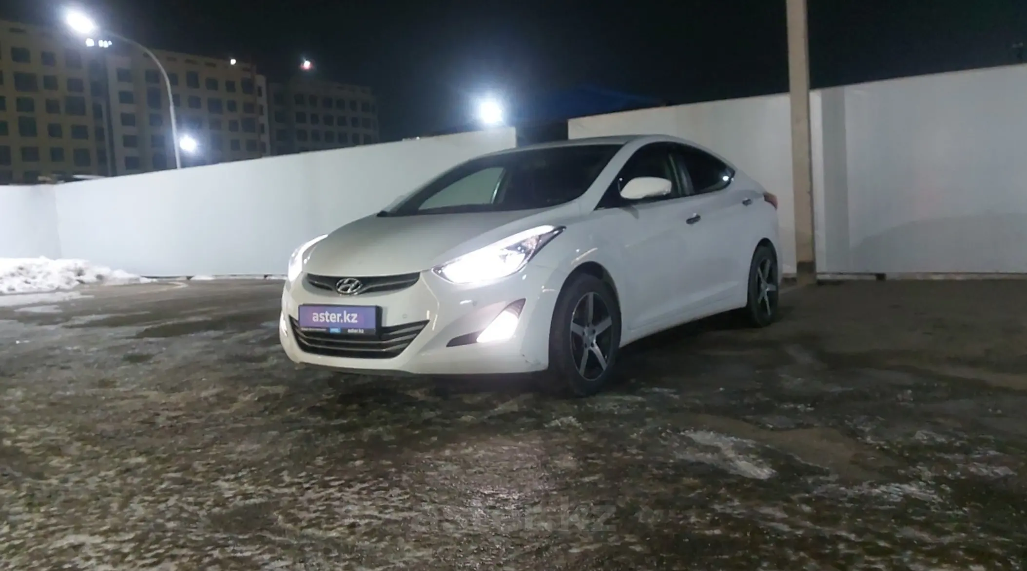 Hyundai Elantra 2014