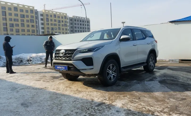 Toyota Fortuner 2023 года за 23 000 000 тг. в Алматы