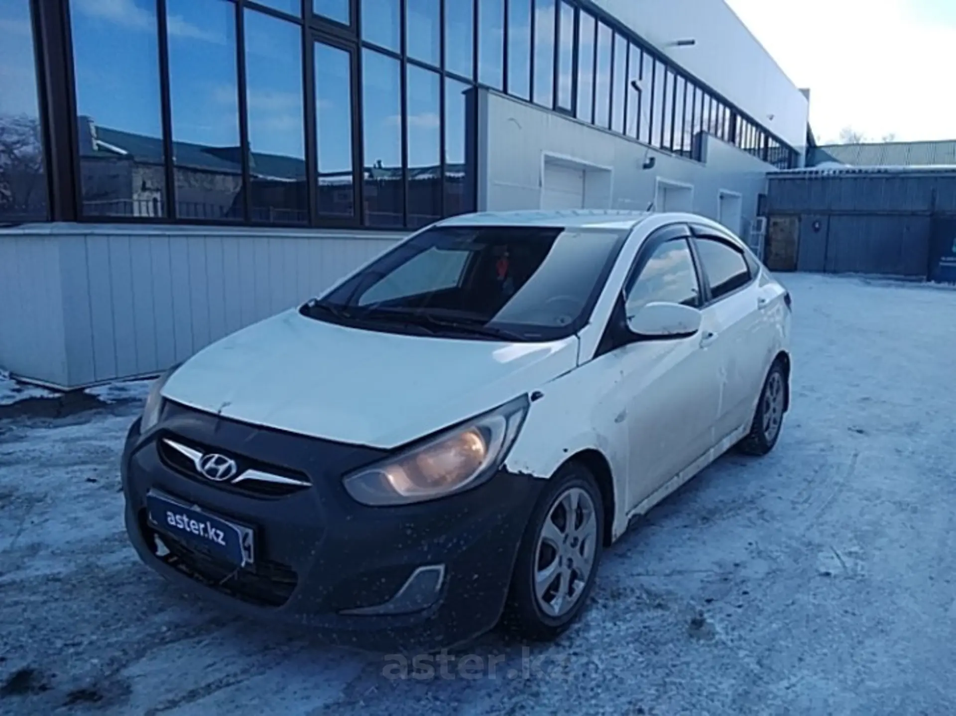 Hyundai Accent 2013