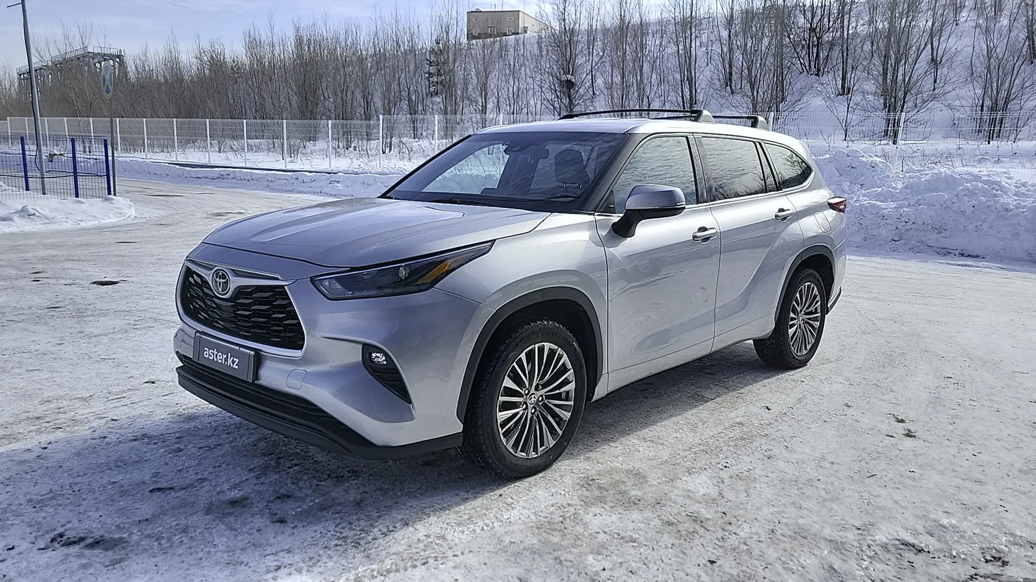 Toyota Highlander 2021