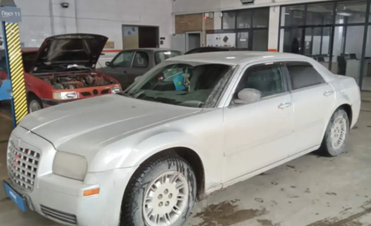 Купить Chrysler 300C 2006 года в Караганде, цена 5500000 тенге. Продажа  Chrysler 300C в Караганде - Aster.kz. №c1020889