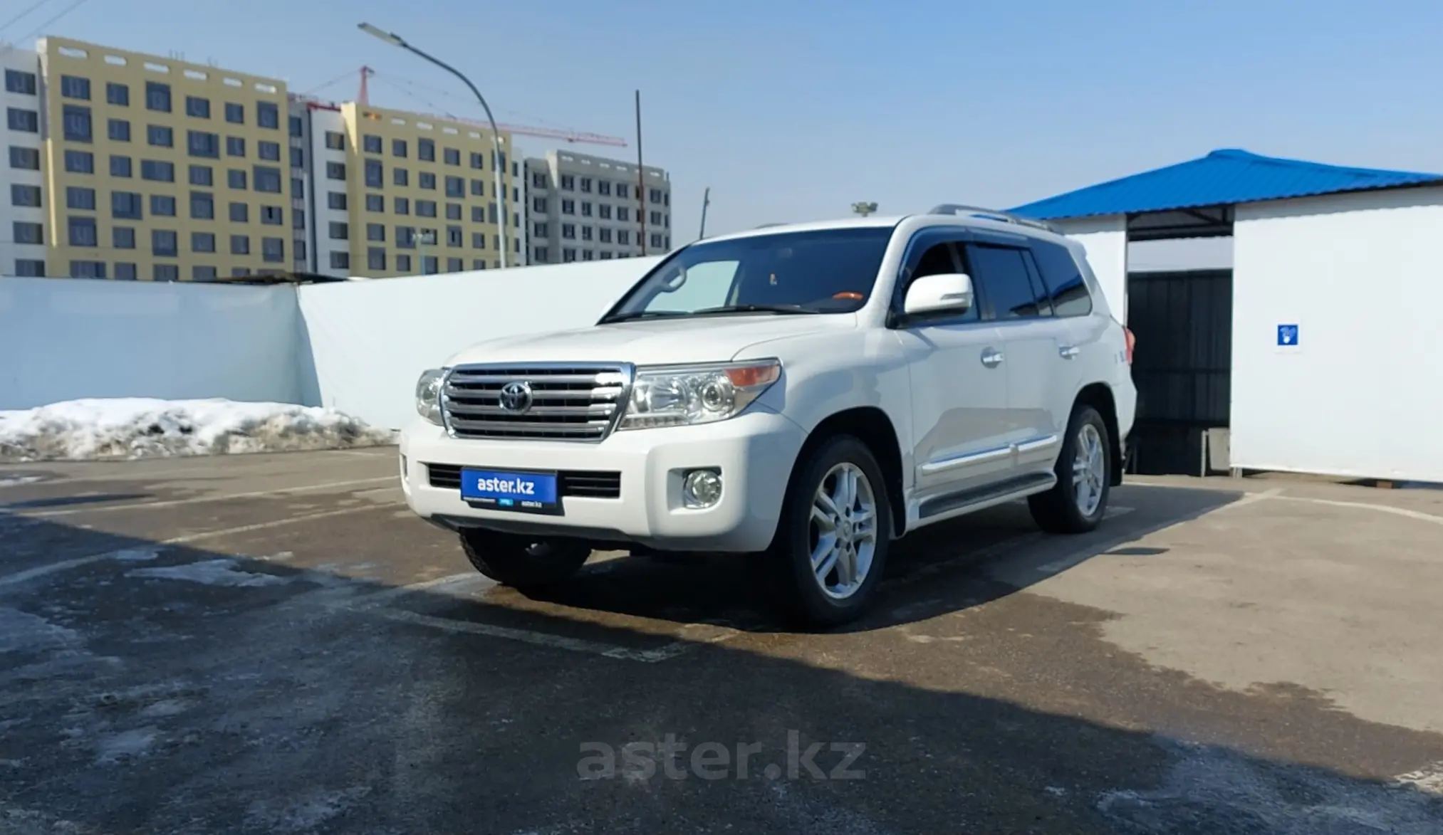 Toyota Land Cruiser 2012