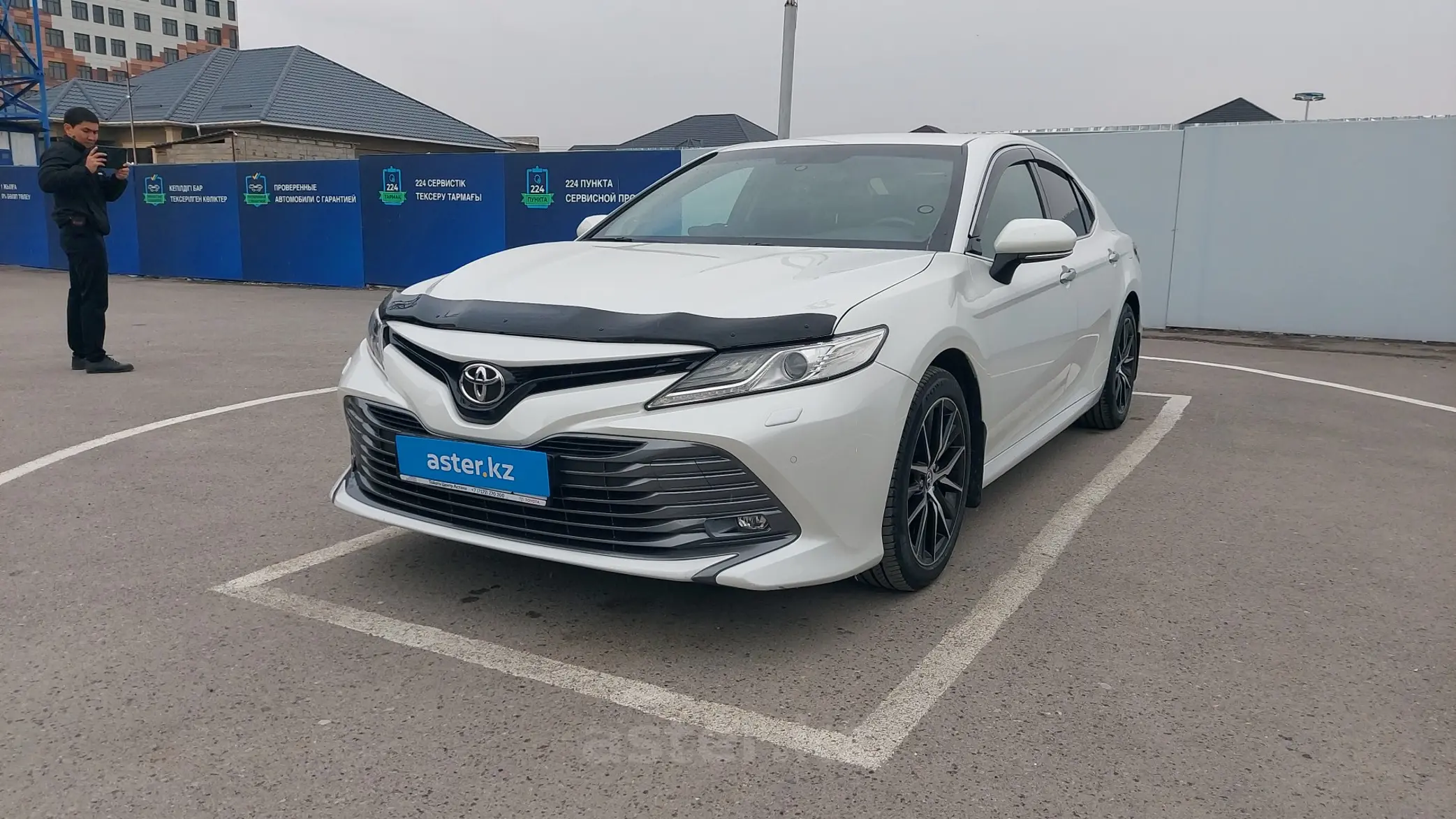 Toyota Camry 2019