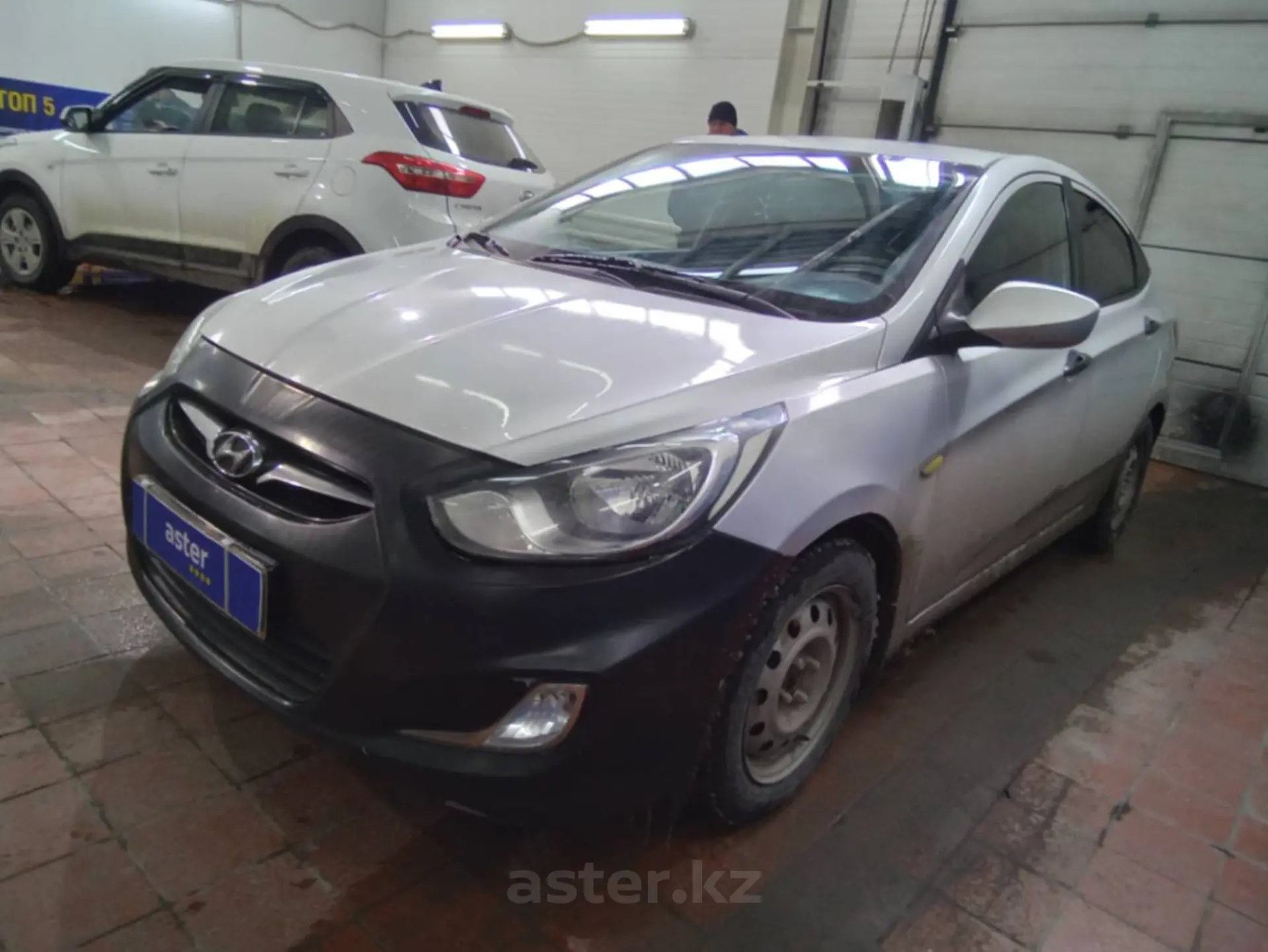 Hyundai Accent 2013