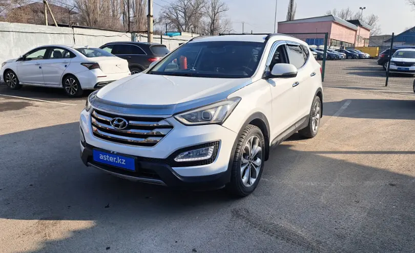 Hyundai Santa Fe 2016 года за 12 000 000 тг. в Алматы