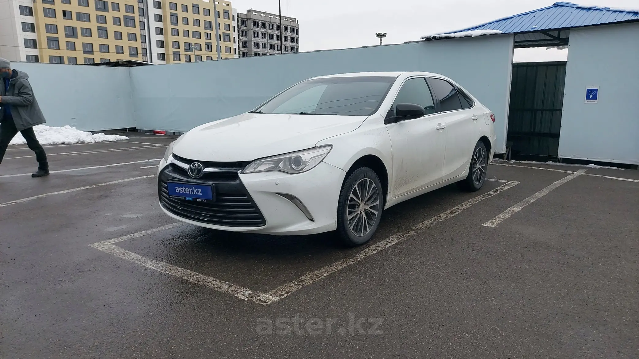 Toyota Camry 2016