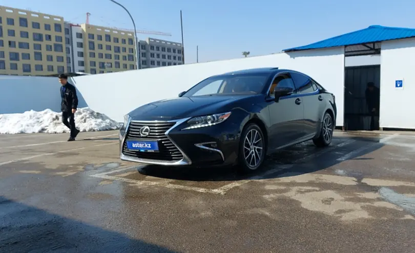 Lexus ES 2016 года за 15 000 000 тг. в Алматы