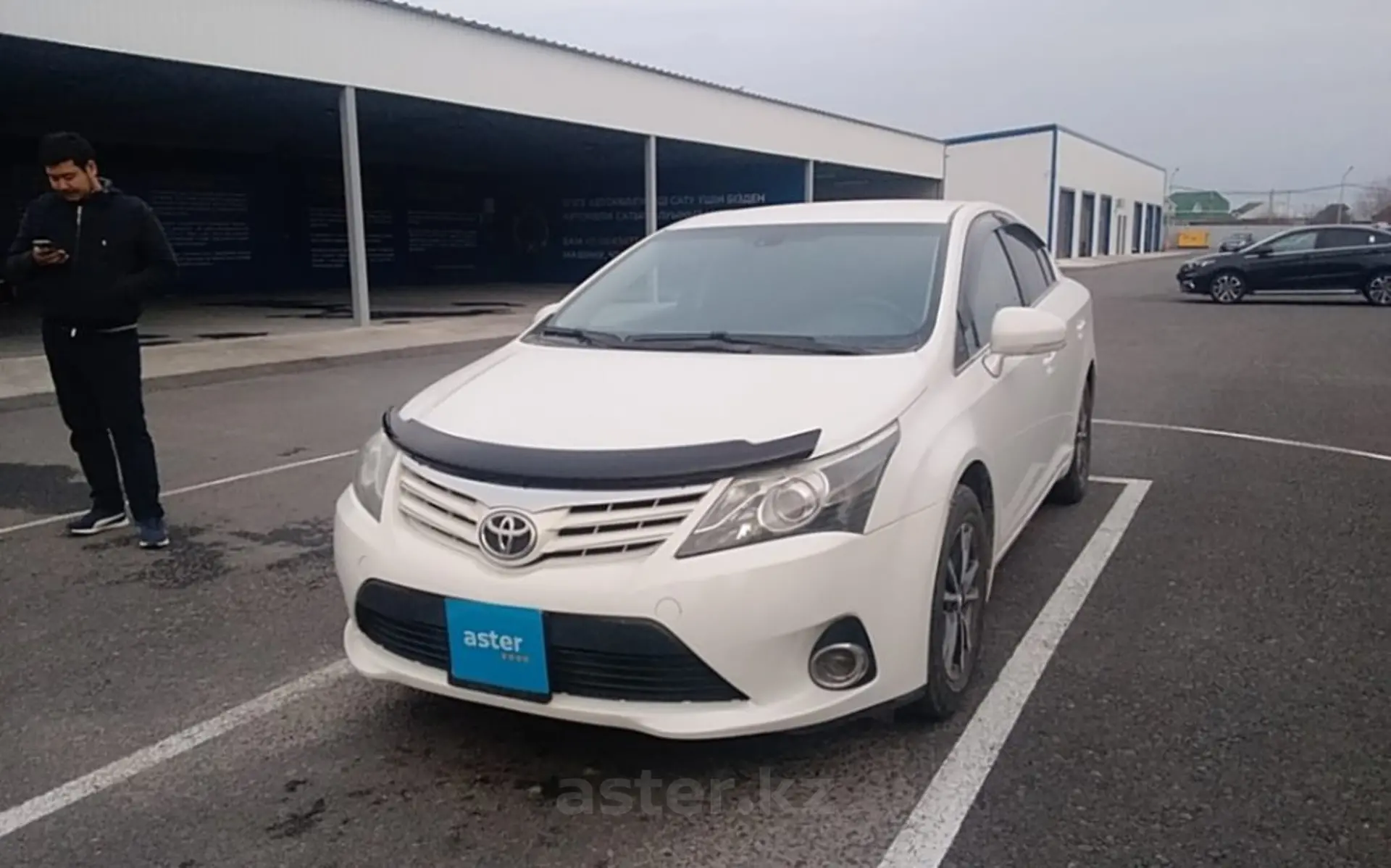 Toyota Avensis 2013