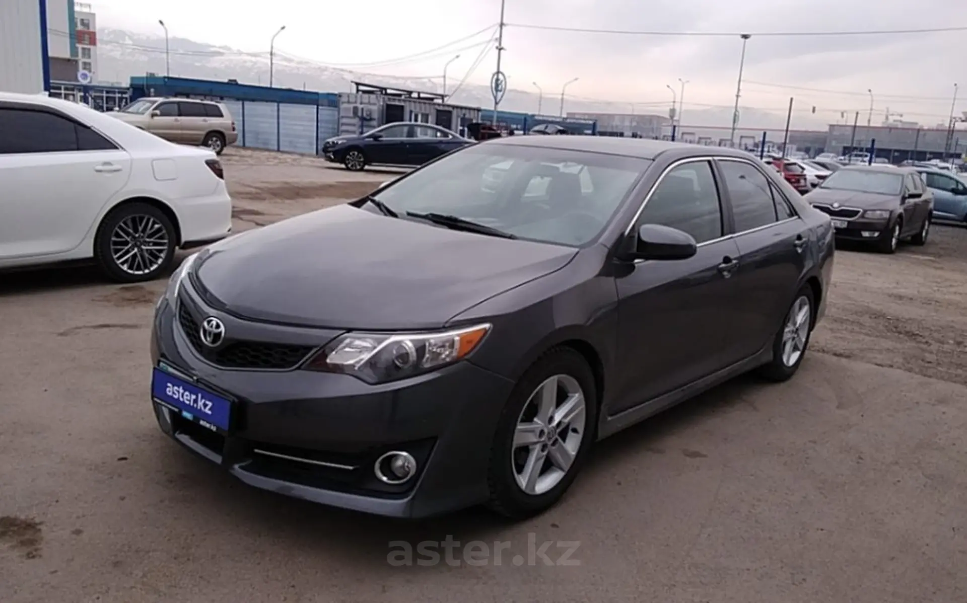 Toyota Camry 2014