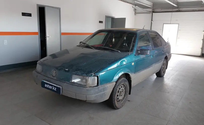 Volkswagen Passat 1990 года за 800 000 тг. в Уральск
