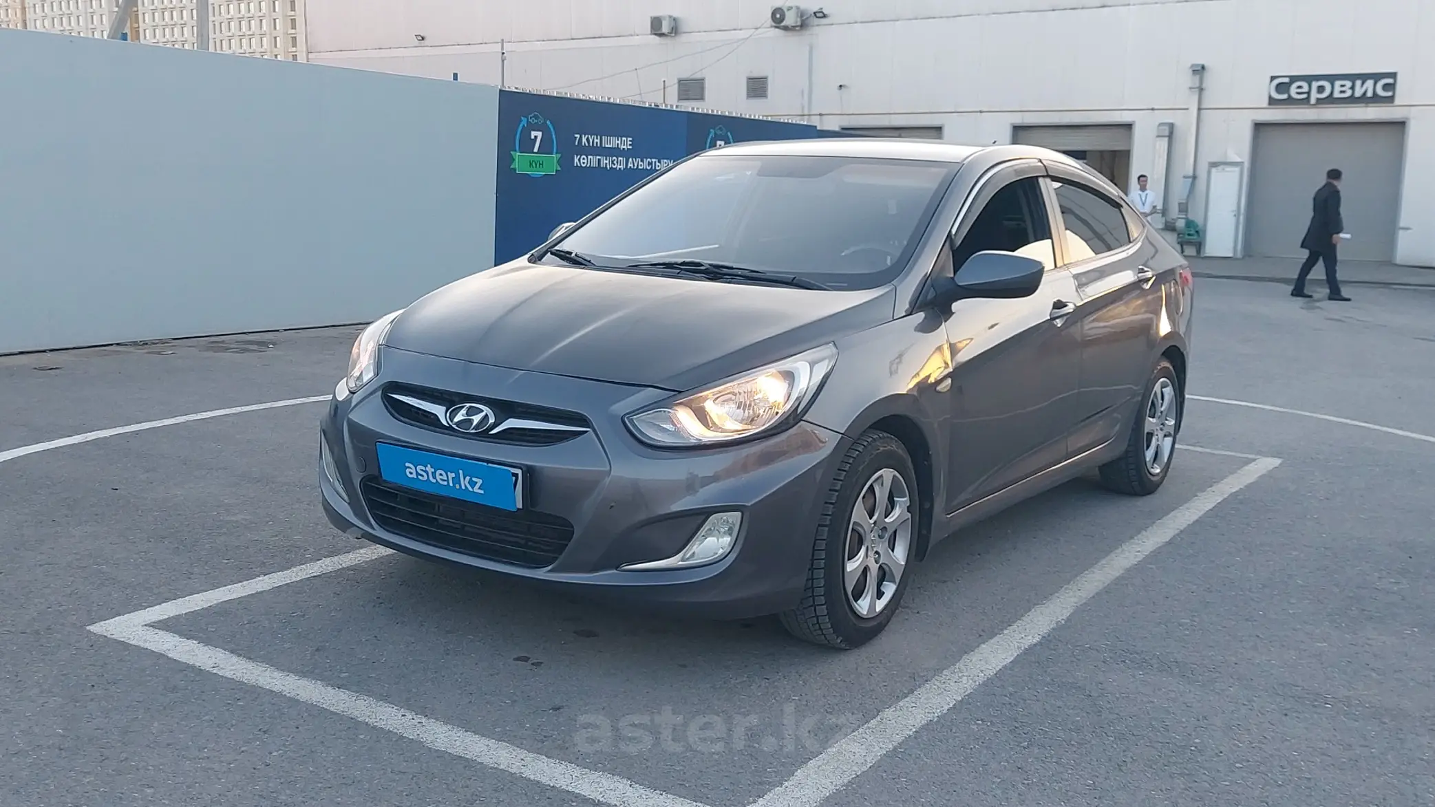 Hyundai Accent 2011