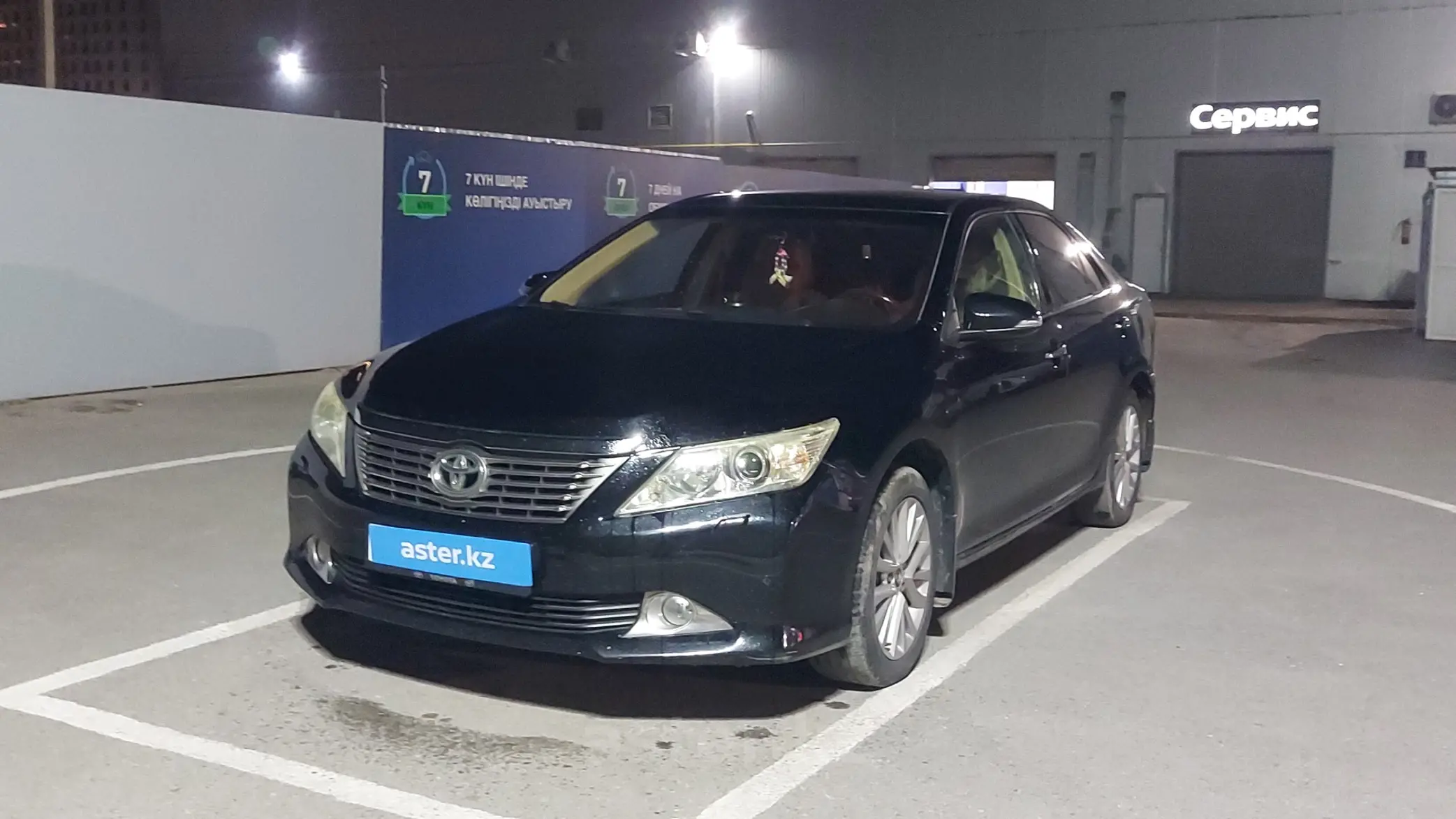 Toyota Camry 2011