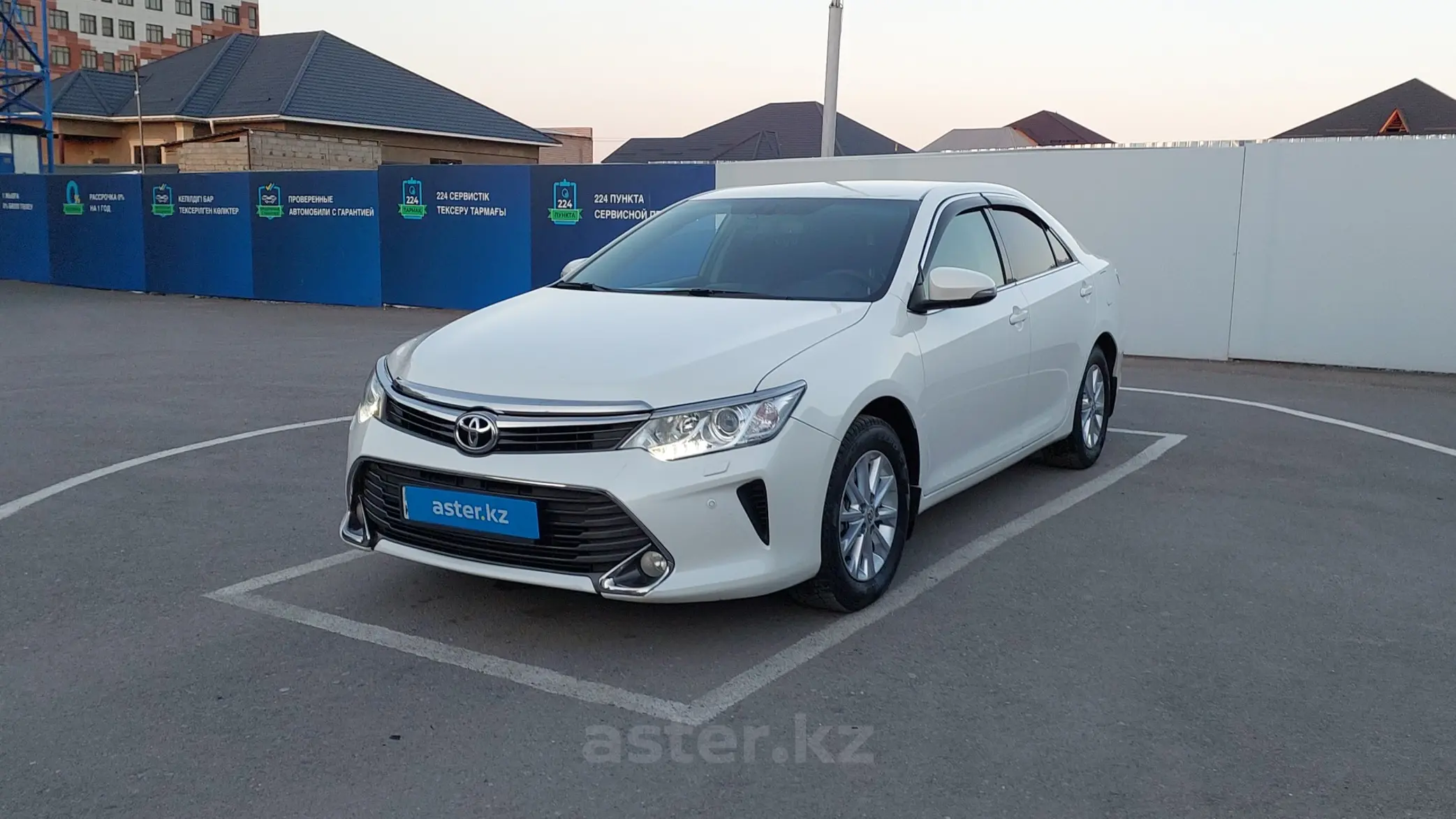 Toyota Camry 2015