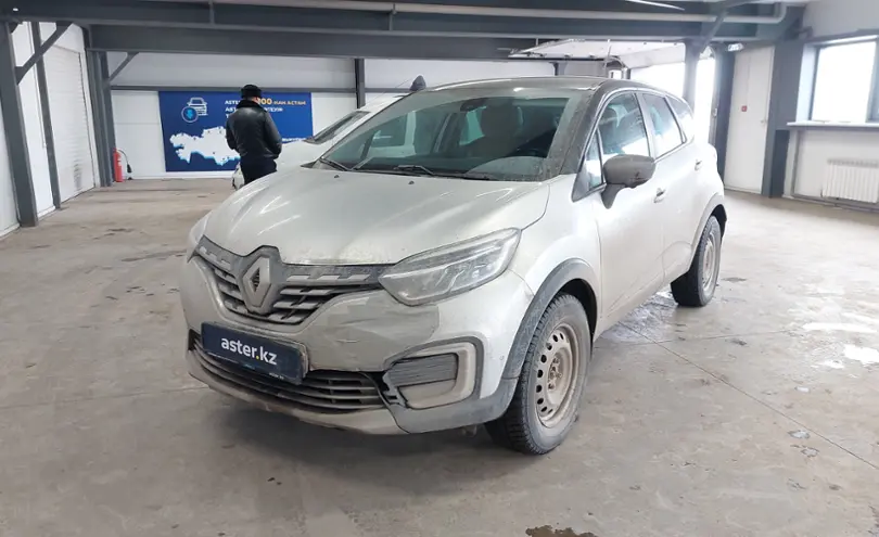 Renault Kaptur 2020 года за 9 000 000 тг. в Астана