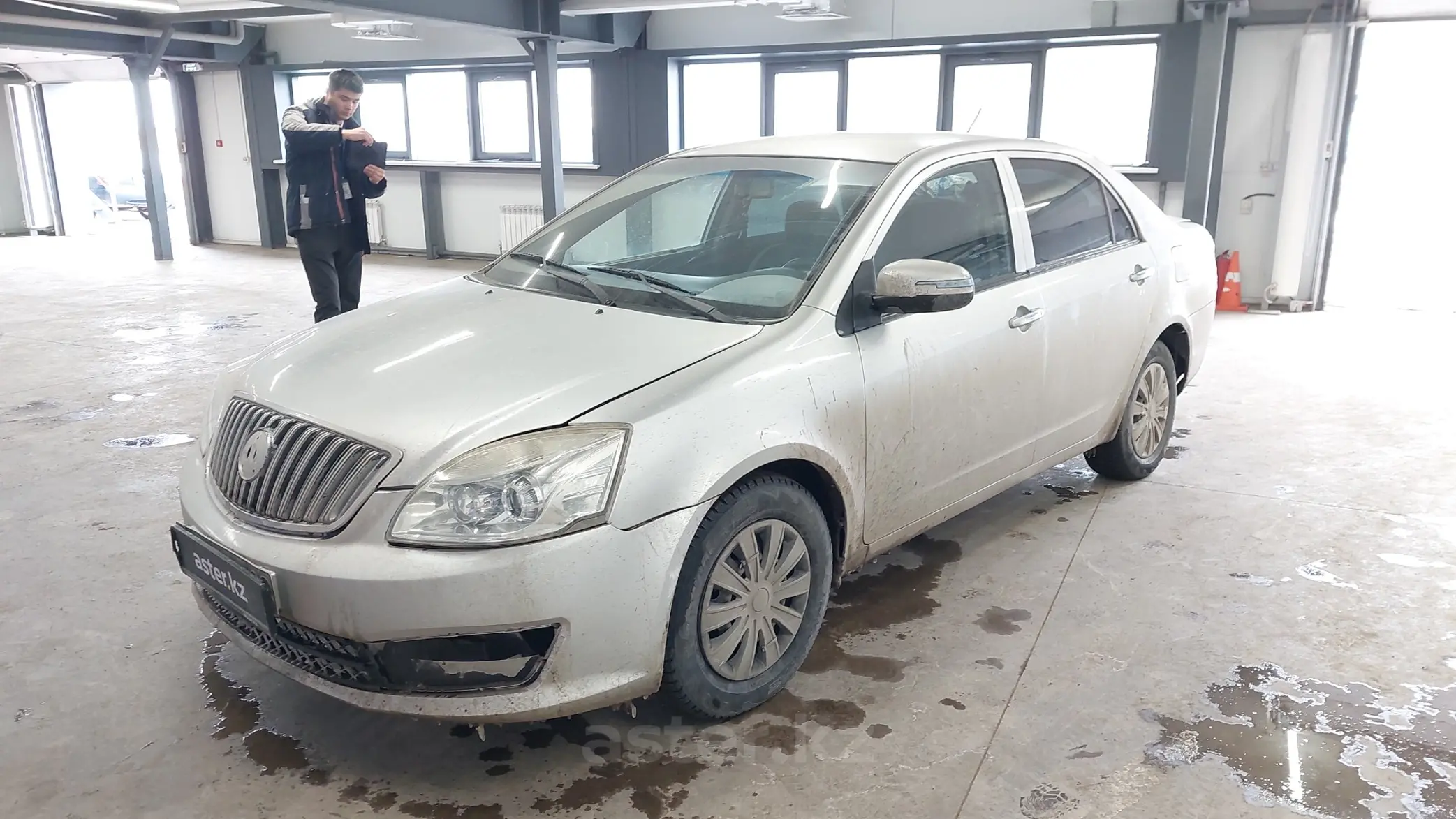 Geely SC7 2013