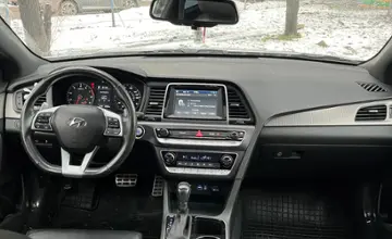 Hyundai Sonata 2018 года за 10 190 000 тг. в Алматы