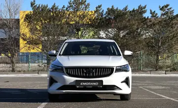Geely Emgrand 2023 года за 8 790 000 тг. в Караганда фото 2