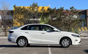 Geely Emgrand 2023 года за 8 790 000 тг. в Караганда фото 4