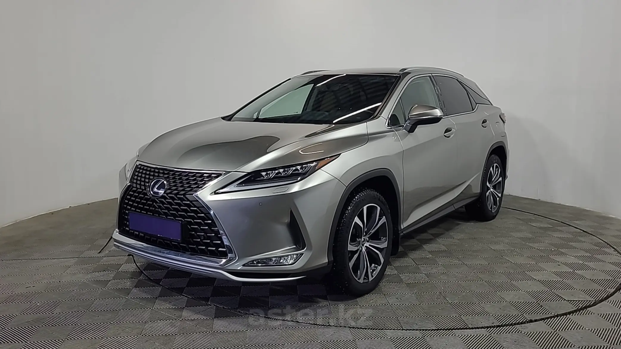 Lexus RX 2021