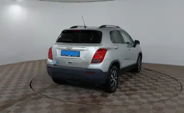 Chevrolet Tracker 2013 года за 5 500 000 тг. в Шымкент