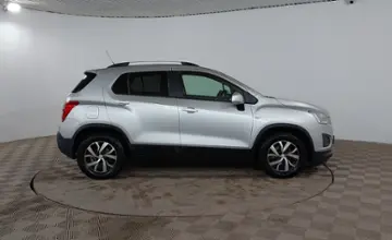 Chevrolet Tracker 2013 года за 5 500 000 тг. в Шымкент фото 4