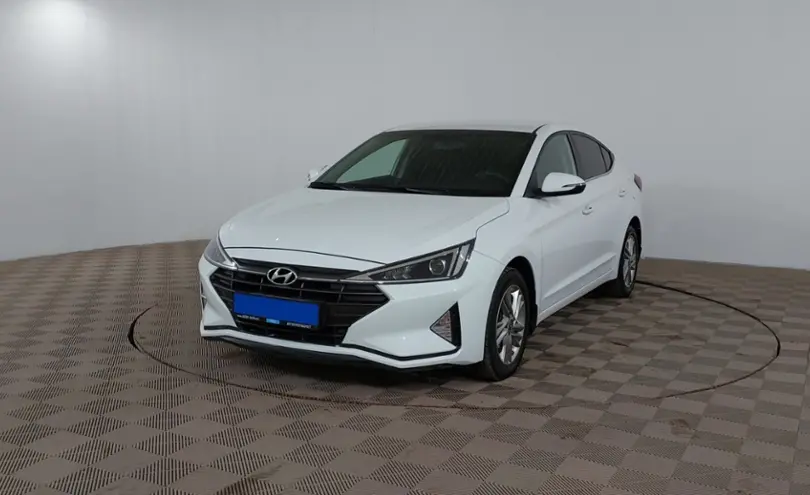 Hyundai Elantra 2019 года за 9 030 000 тг. в Шымкент
