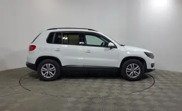 Volkswagen Tiguan 2015 года за 7 990 000 тг. в Алматы фото 4