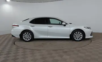 Toyota Camry 2019 года за 14 390 000 тг. в Шымкент фото 4