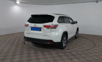 Toyota Highlander 2016 года за 16 490 000 тг. в Шымкент
