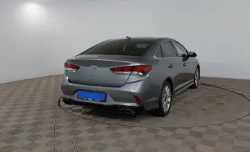 Hyundai Sonata 2017 года за 9 590 000 тг. в Шымкент
