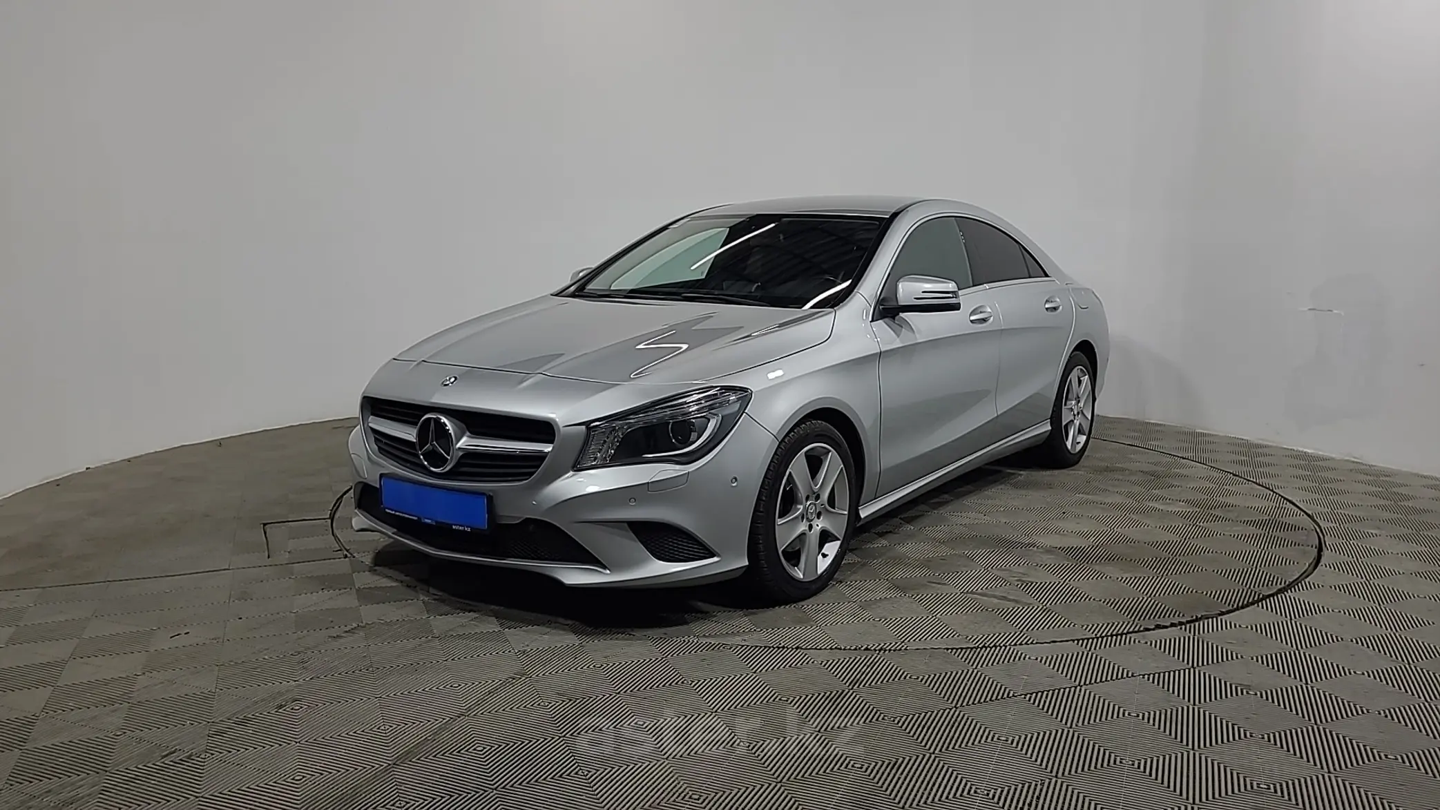 Mercedes-Benz CLA 2013