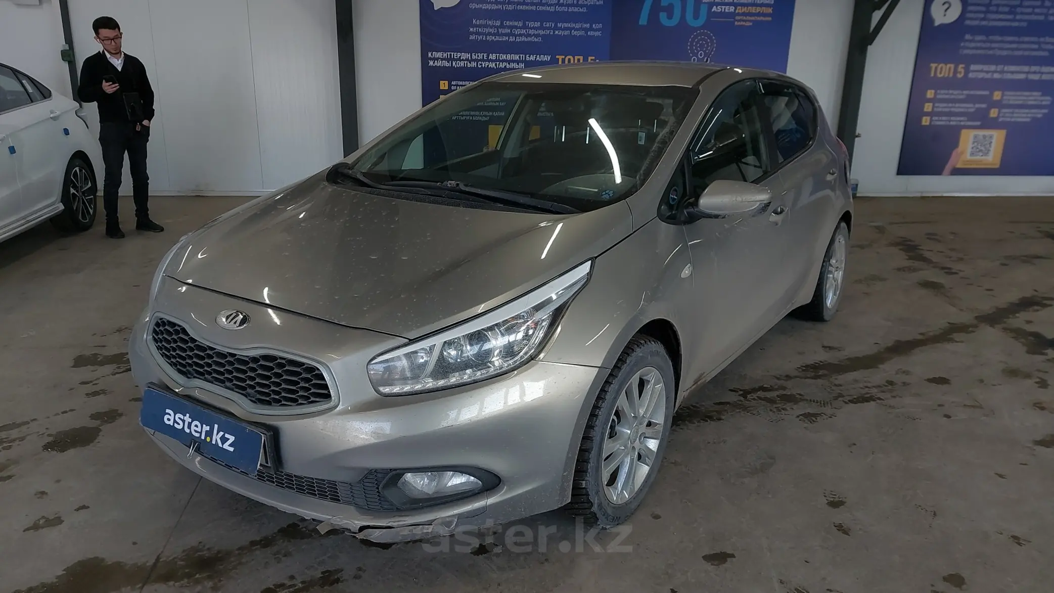 Kia Ceed 2013