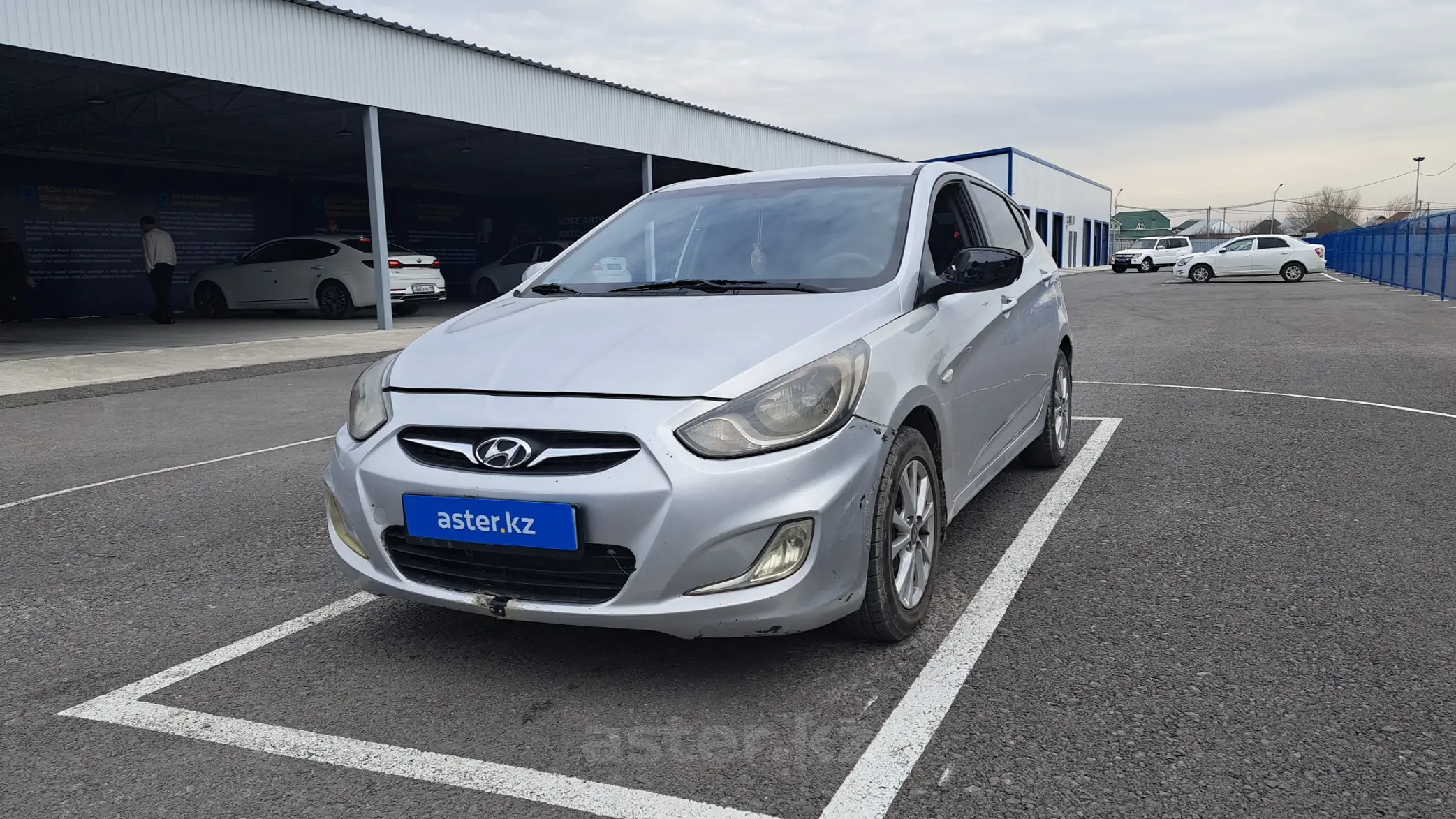 Hyundai Accent 2011