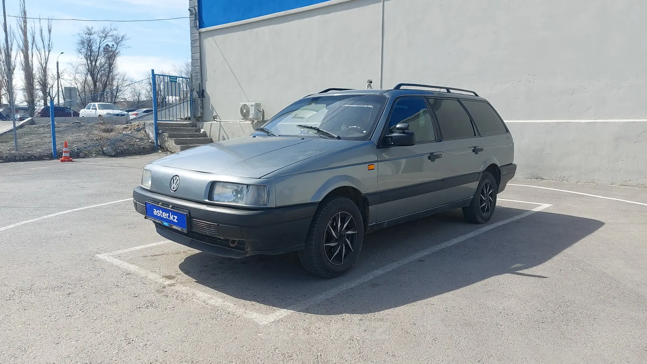 Volkswagen Passat 1993