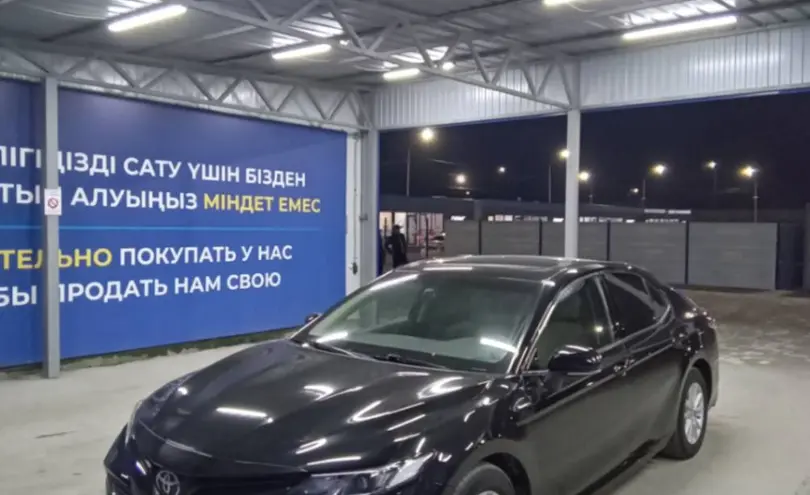 Toyota Camry 2018 года за 9 000 000 тг. в Алматы