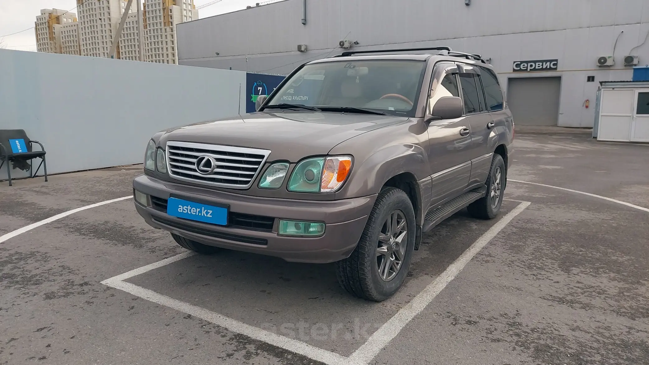 Lexus LX 1999