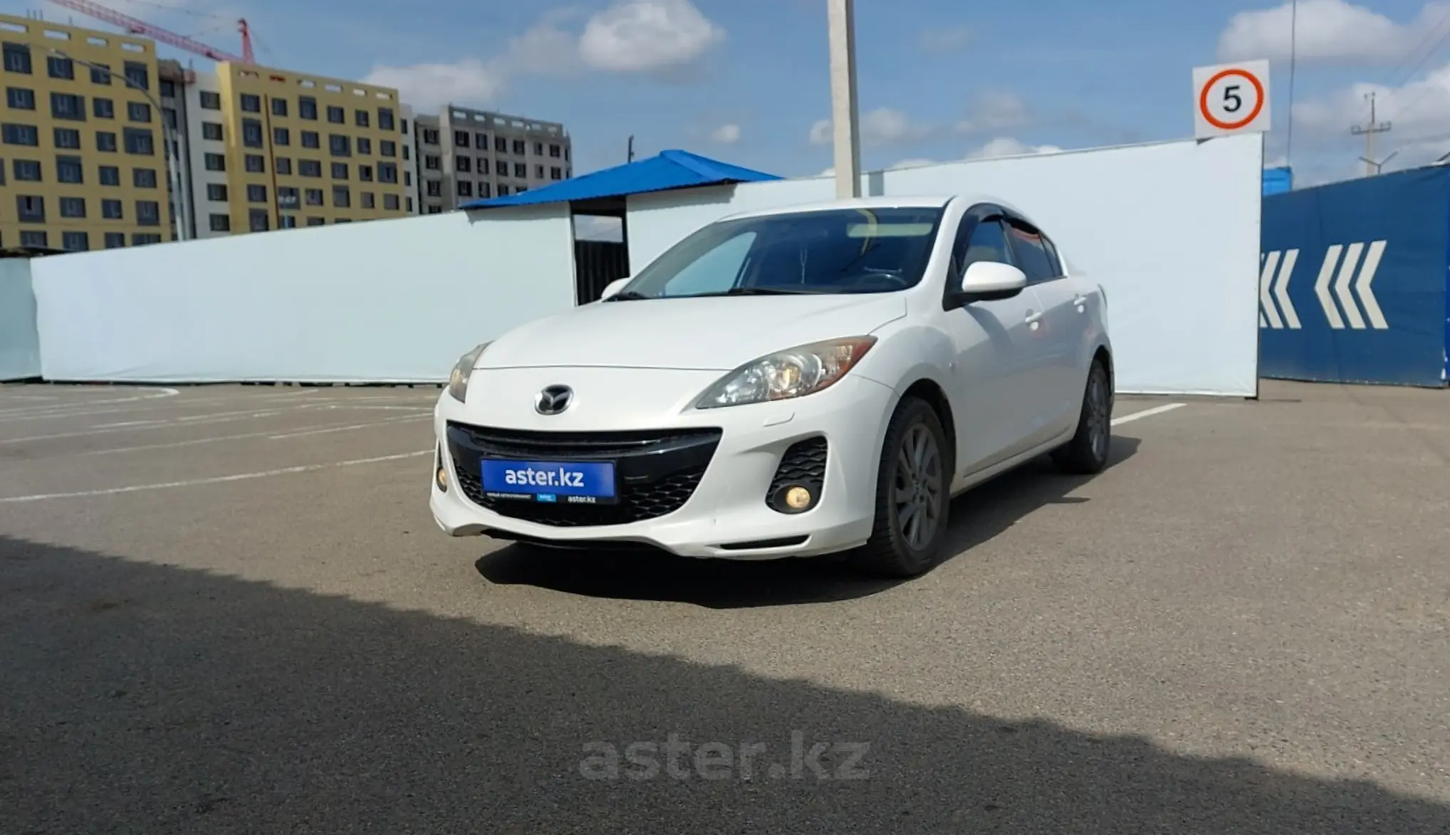 Mazda 3 2012