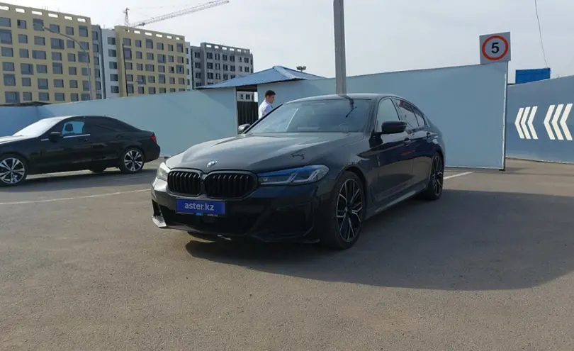 BMW 5 серии 2021 года за 42 000 000 тг. в Алматы