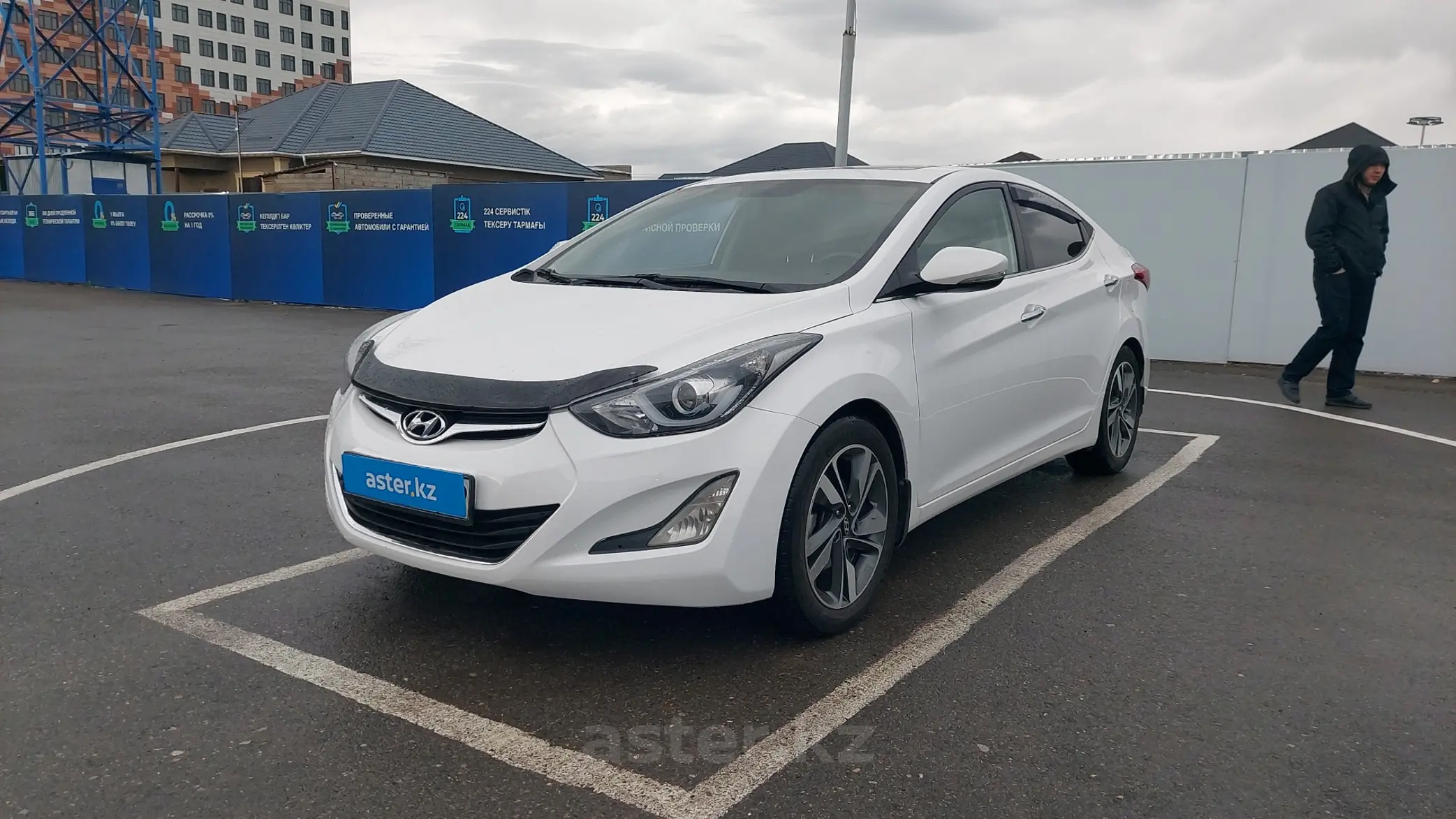 Hyundai Elantra 2015