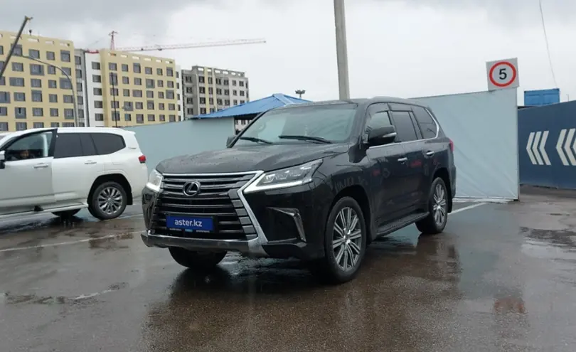 Lexus LX 2016 года за 45 000 000 тг. в Алматы
