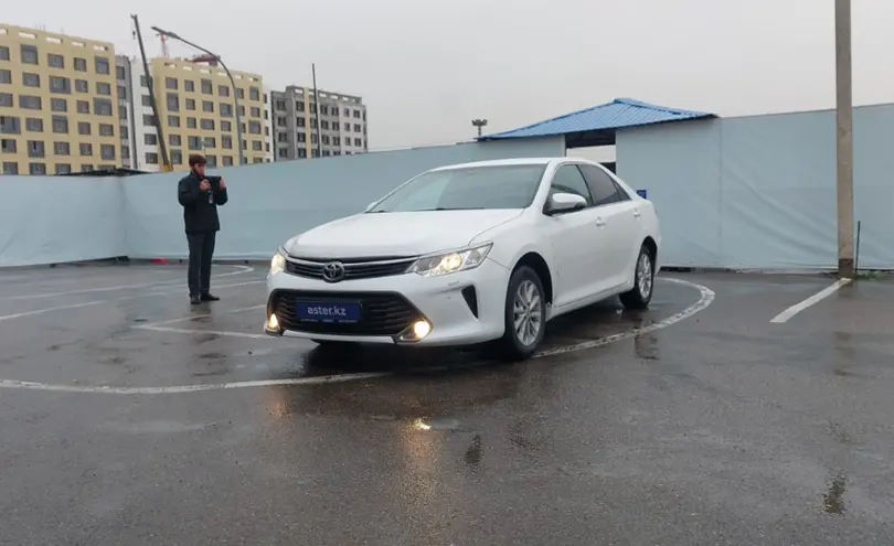 Toyota Camry 2015 года за 8 900 000 тг. в Алматы