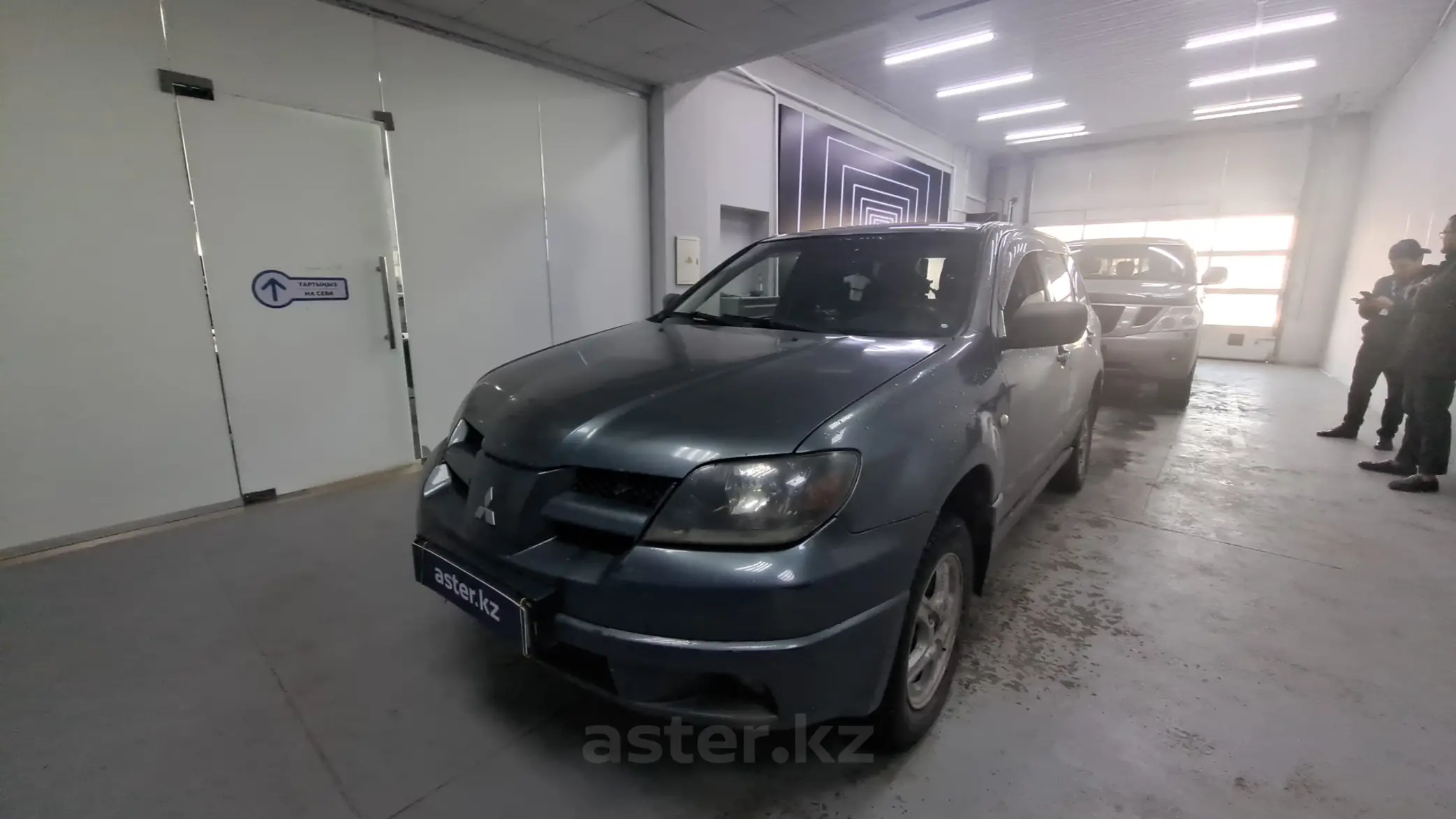 Mitsubishi Outlander 2004