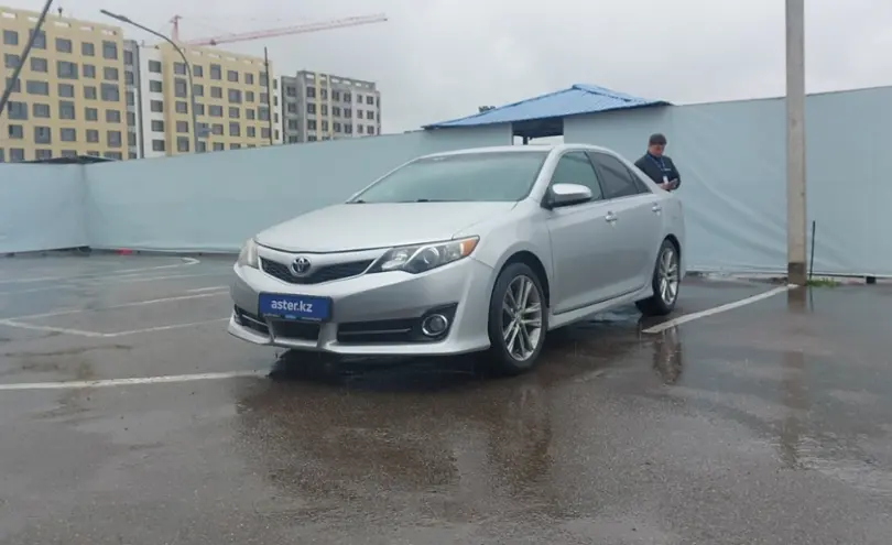 Toyota Camry 2014 года за 9 300 000 тг. в Алматы